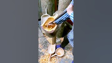 The process of digging a wooden spoon   a good tool can improve the efficiency of doing things