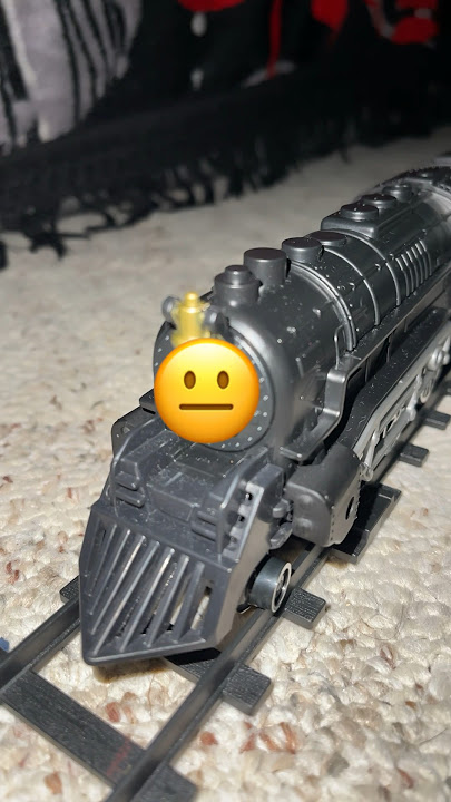 The Polar Express is playing red light and green light! #polarexpress #tadc #theamazingdigitalcircus