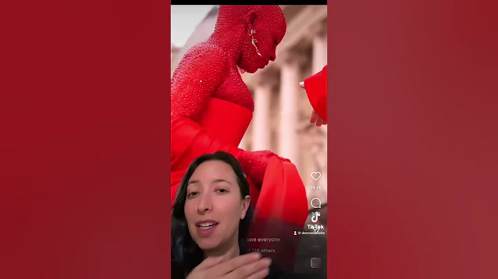 Doja Cat at Schiaparelli