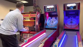 Ice Ball Pro Home Arcade Alley Roller Game Play Video screenshot 5