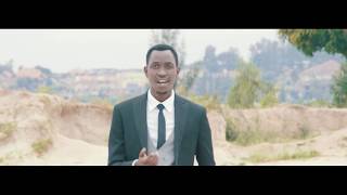 Video thumbnail of "Bosco NSHUTI - UMUTIMA (Official Video 2019)"