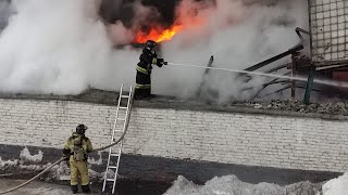 Пожар погибло пожарное звено,  хроника событий