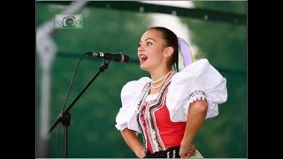 Video thumbnail of "Valéria Polčová -Sama ja fazuľu ,Očka mojo"