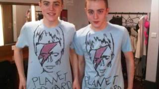 jedward in the dark twitcam