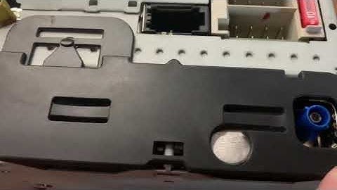 Porsche Cayenne Xtrons Android FM Radio Reception