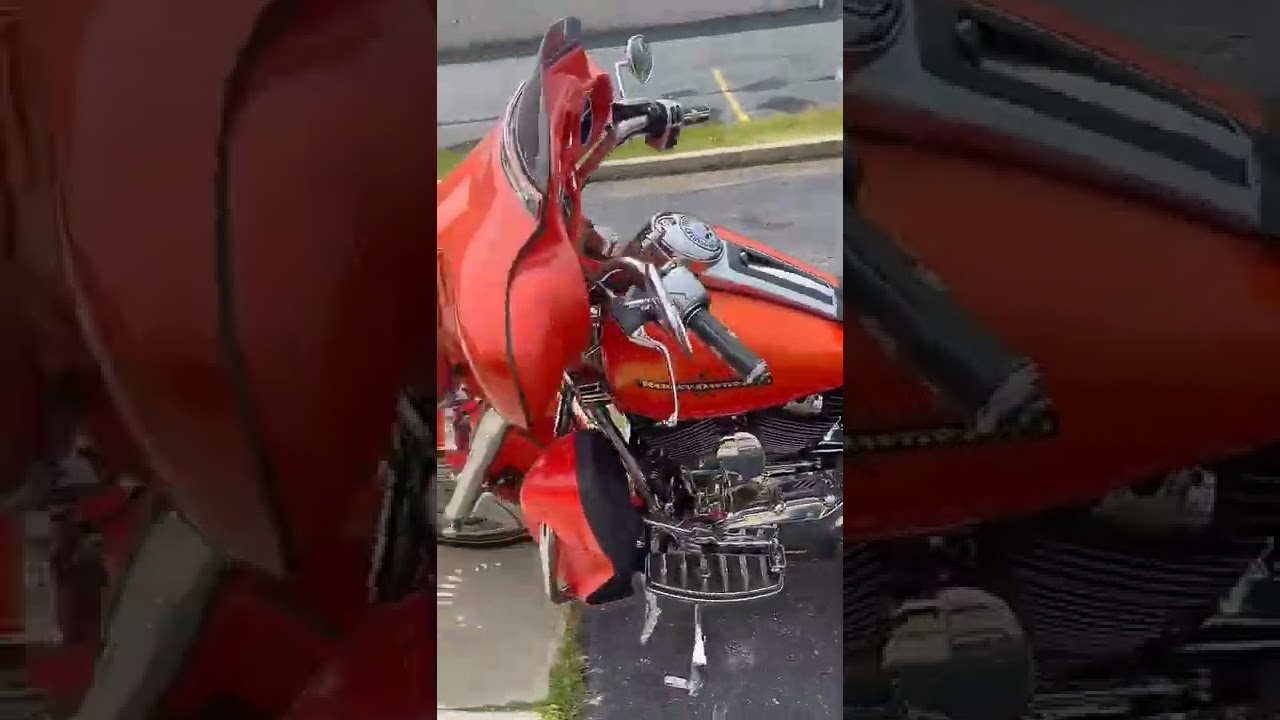who likes Red colour Road King? 