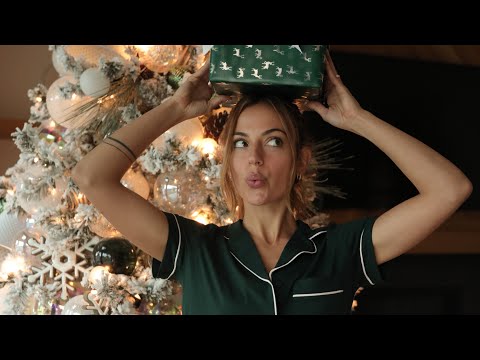 HOW TO DECORATE FOR CHRISTMAS LIKE A PRO!