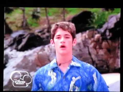 2000-rip-girls---camilla-belle-(sydney)-almost-drowns-while-surfing,-kona-saves-her