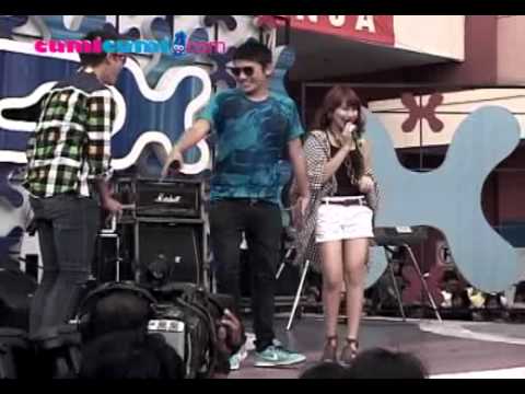 Ayu Ting Ting Si Alamat Palsu - cumicumi.com