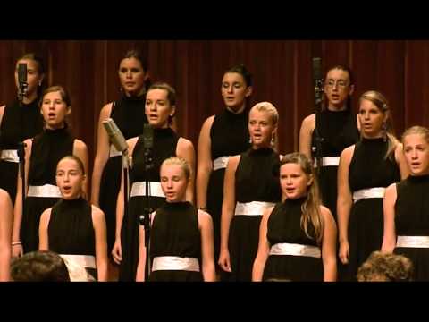 Mozartine - Running Up That Hill (Cover)