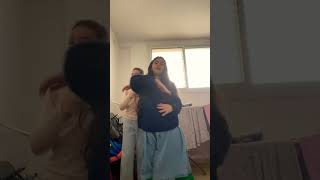 בת דודה שלי ואני