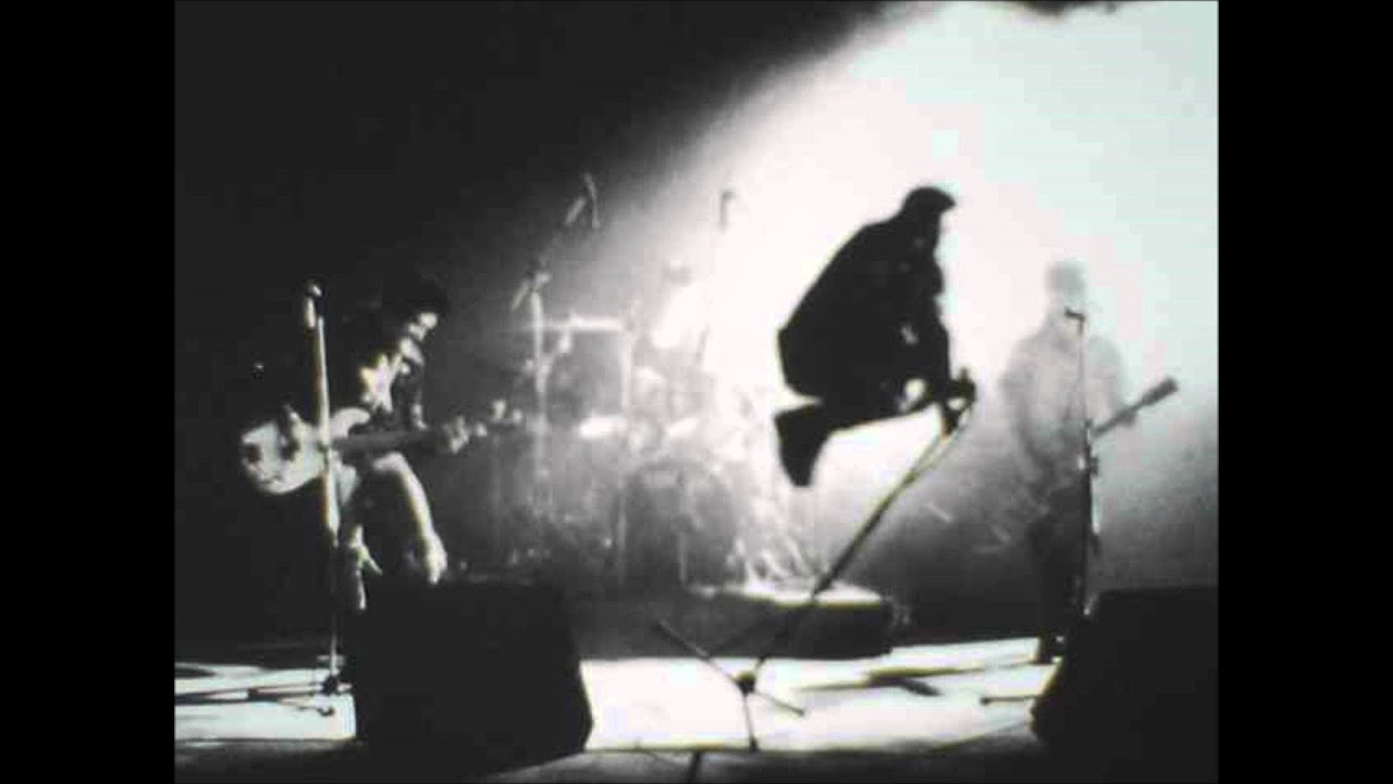 ザ ブルーハーツ 未来は僕らの手の中 Live デビュー前 とあるライブハウス9 13 Youtube