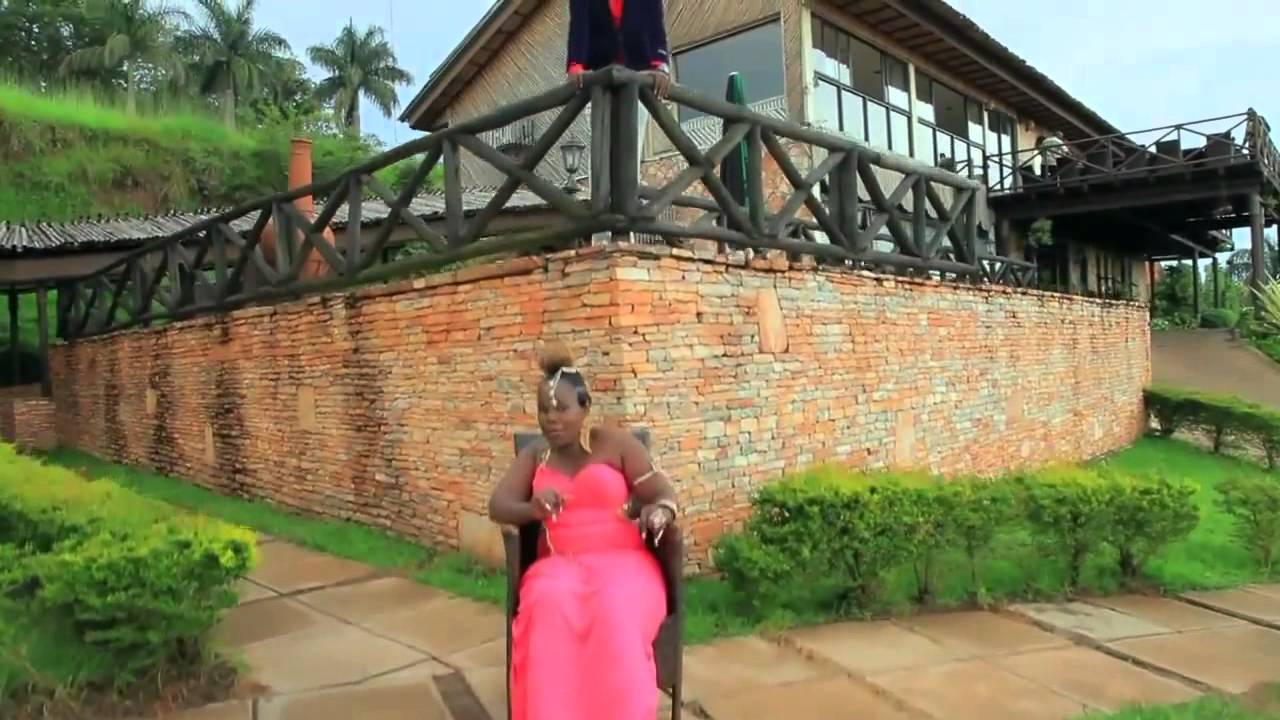 Download Harriet Kisakye - Bugombe (Ugandan Music Video)