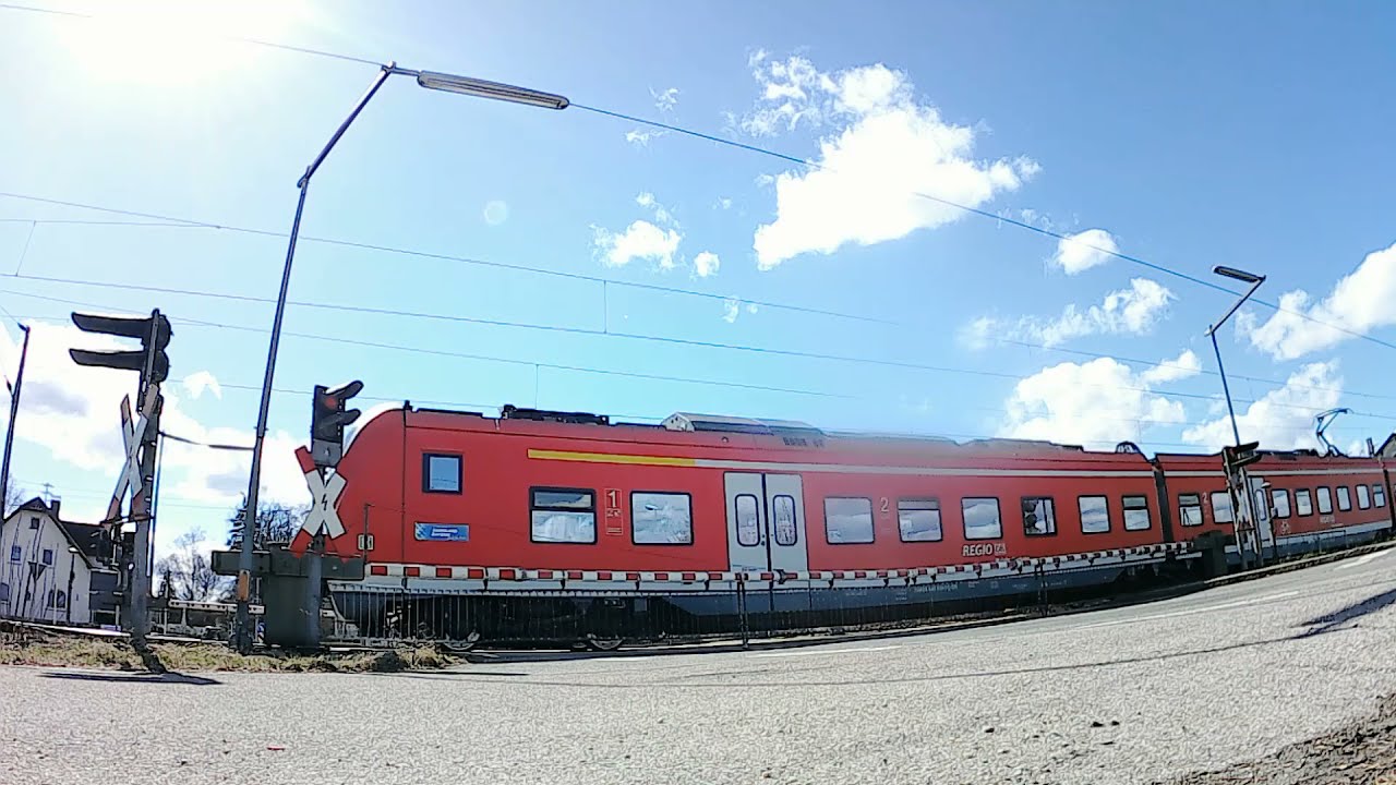 FÜ 60 Bahnübergang in Möttingen