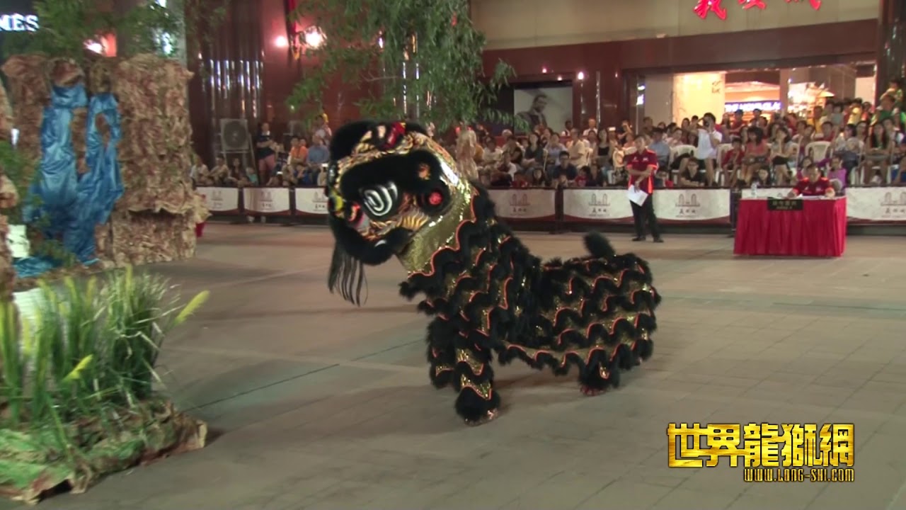 诚敬会龙狮体育会（新加坡）