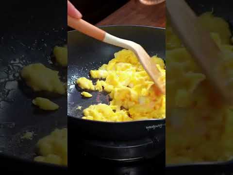 꿀팁발견のレシピ: 大人も子どもも好きなシンプルで清潔感のある超簡単野菜炒め