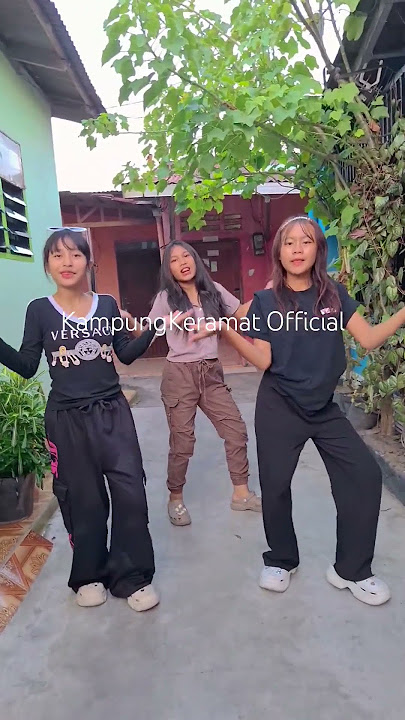 AHAAAIII CANTIKNYA😍😍 #dance #lucu #joget #viral #kampungkeramatofficial #shorts