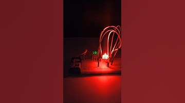 Astable multivibrator project using BC547 Transistor|#feeds#circuitcreation#electonics#robotics