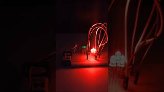 Astable multivibrator project using BC547 Transistor|#feeds#circuitcreation#electonics#robotics