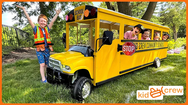 Back to school on kids school bus. Science, recess, lunch, gym, and reading. Educational | Kid Crew
