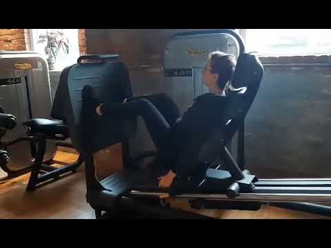 Eccentric Leg Press - YouTube