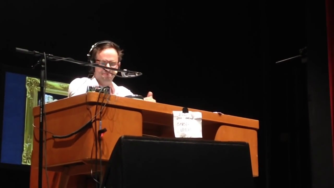 Kurt Krömer ruft an bei 11880