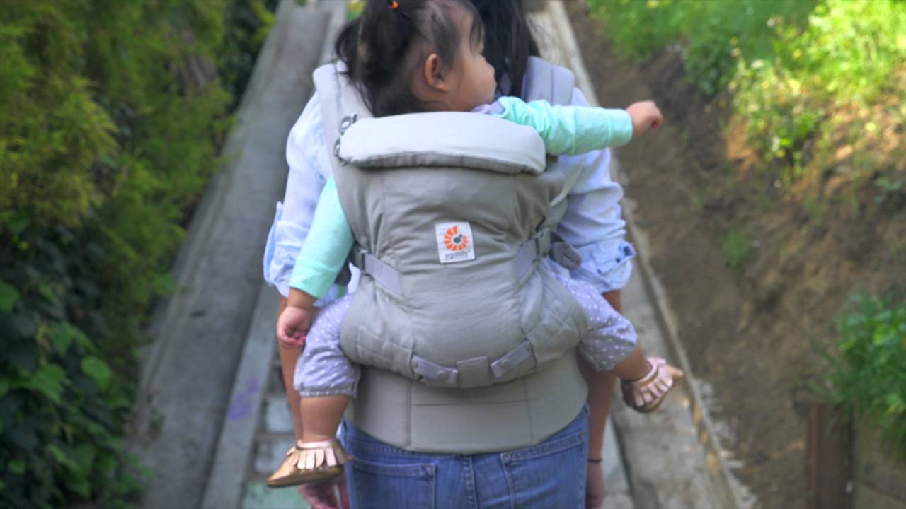 How Do I use the Adapt Baby Carrier with a Newborn?