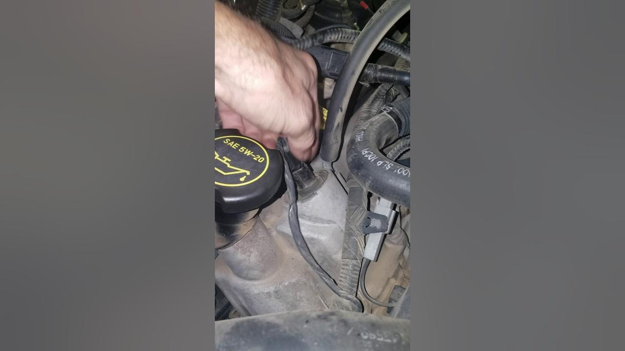 How to Check Cam Phaser Noise On A Ford 5.4 3V Triton Engine - YouTube