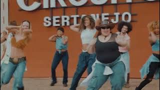 Clayton e Romário - Opa, Cadê Eu (Flash Mob Barretos)