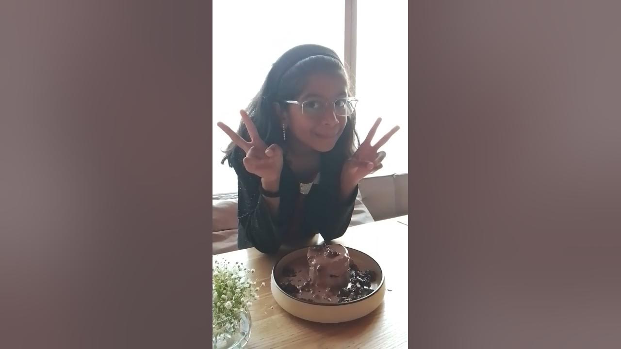 trying pull me up desert at Bastians - YouTube