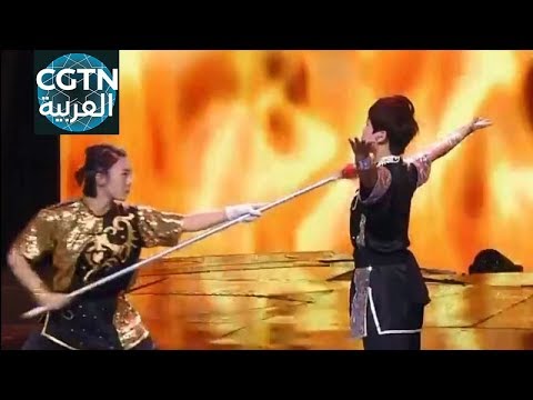 من منكم يمكنه صد هذا الرمح تابعونا لمشاهدة البرنامج الأكثر إثارة