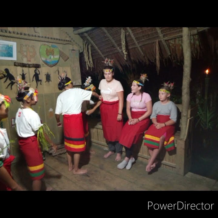 ini kegiatan sanggar pasigeugeu, di Mentawai Siberut selatan dusun toktuk Puro 2 desa muntei