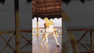 Slip by Elliot Moss - Bachata Dance: Javi Rios & Michaela Meier ProAm