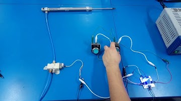 AUTO1 FiUAQ EQ DCAM P12 "Hydraulics: Limit Switch with Roller"