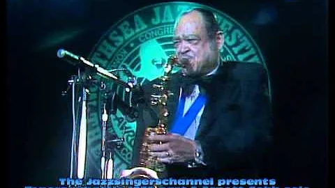 Tenorsaxbattle part 2 Arnett Cobb ( Deep Purple) 1...