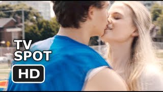 Carrie 2013 Tv Spot Peaceful Town - Chloe Grace Moretz