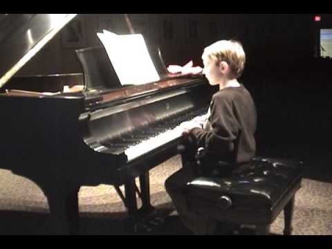 Jake 2008 Xmas Piano Recital 1