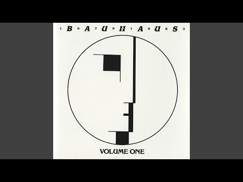BAUHAUS 1979〜1983 新品　LPサイズCD BOX Amazon.co.jp: BAUHAUS 1979?1983 LPサイズCD BOX : おもちゃ