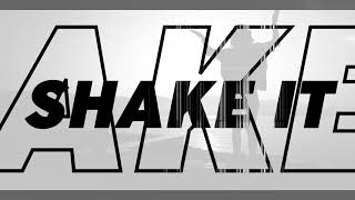 Love Me! - “Shake It” (Lyric Video) Resimi