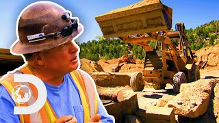 'This Is The Stupidest Riffle System I’ve Ever Seen!” | Gold Rush: Freddy Dodge’s Mine Rescue