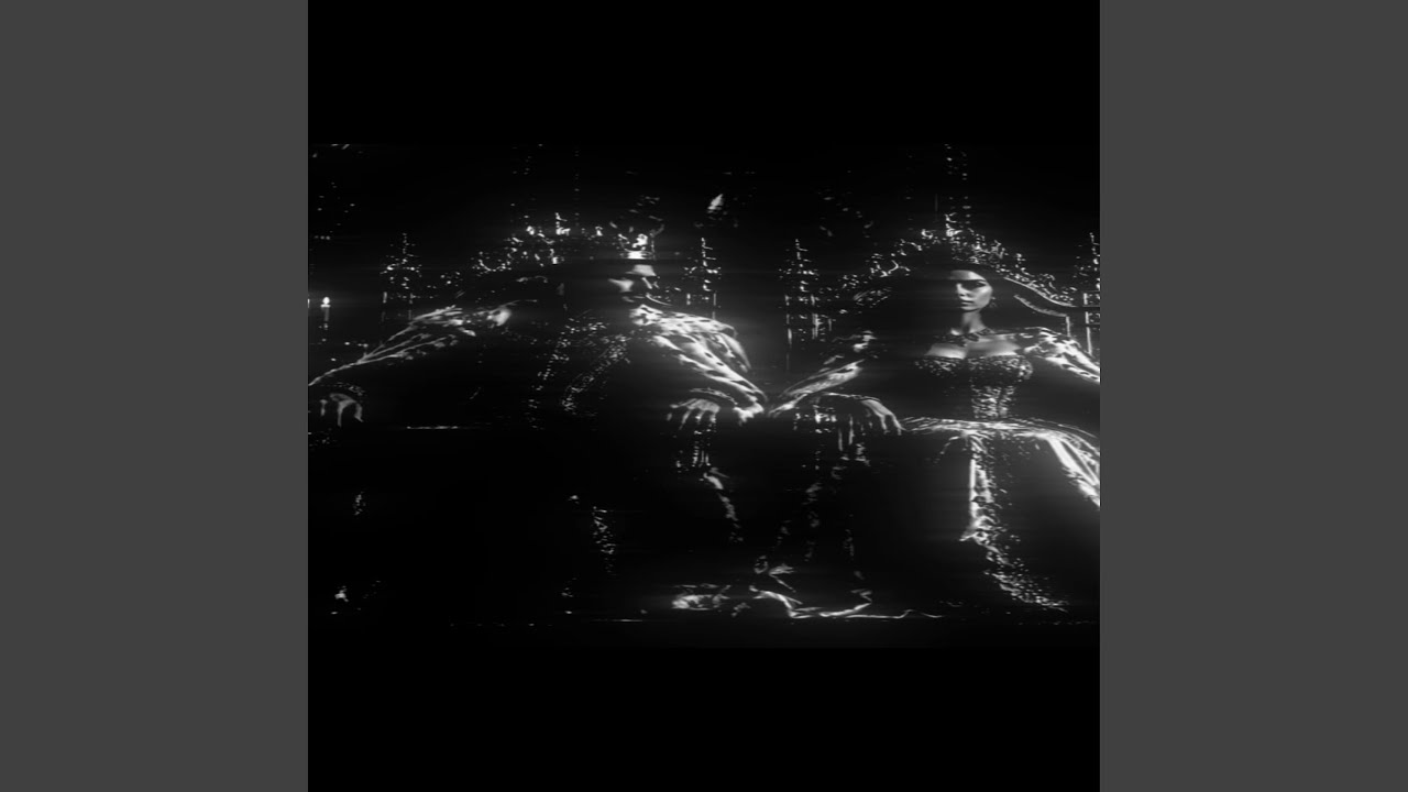 Guarda PSYCHO su YouTube Guarda PSYCHO su YouTube