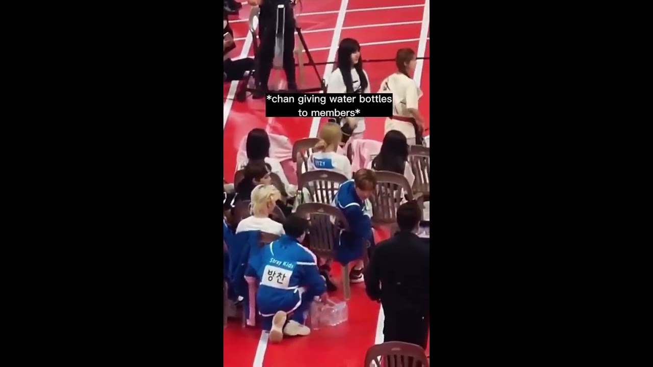 Hannah Told Her To Do Since She Couldn T Straykids Itzy Bangchan Ryujin