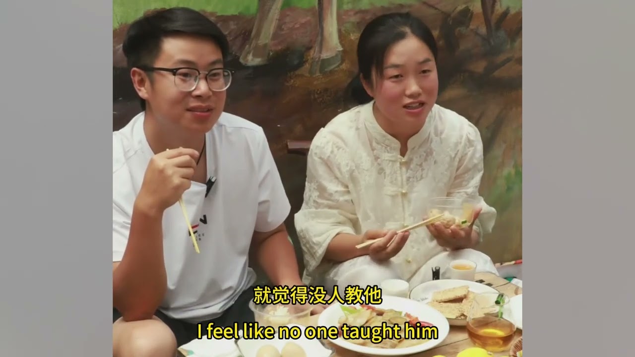 Uncle LaoLi's face was full of love when he talked about Doudou and Fei'er.