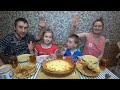 МУКБАНГ ТВОРОЖНАЯ ЗАПЕКАНКА И БЛИНЫ С ЧАЕМ | MUKBANG COTTAGE CHEESE CASSEROLE AND PANCAKES WITH TEA