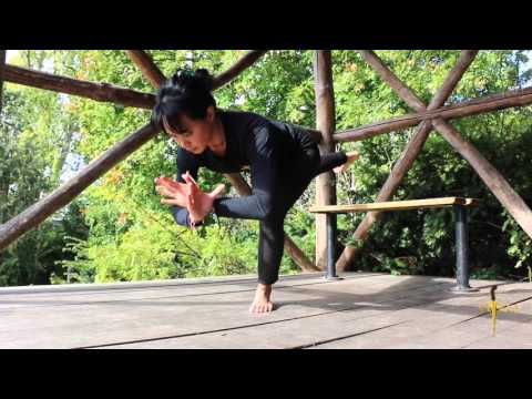 Indonesian (SFA) 'Flow' Yoga (4-Jurus)