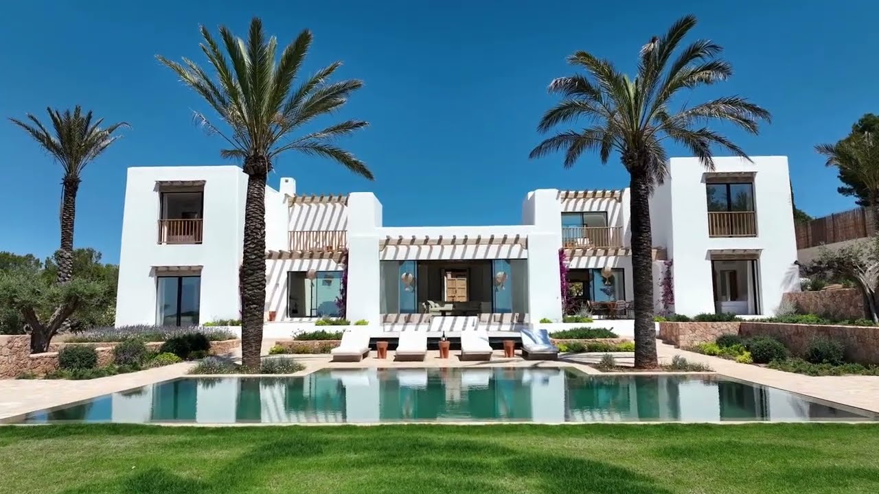 Newly built fabulous Blakstad villa situated front line to the sea in Ibiza