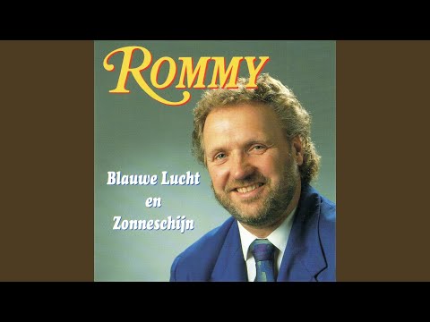 Blauwe lucht en zonnenschijn