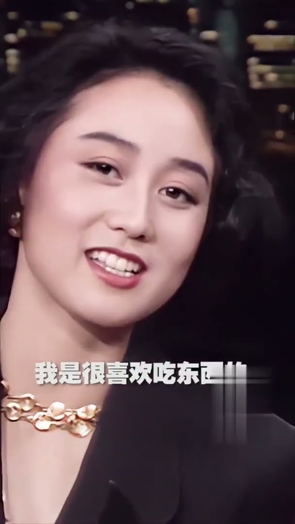 1999年，李連杰高調迎娶利智，為何被港媒10字嘲諷，字字誅心！