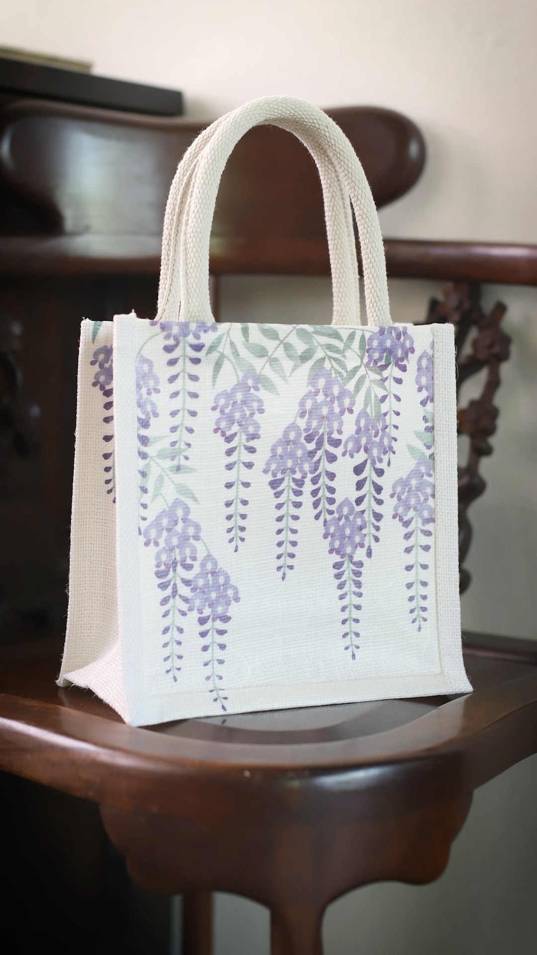 藤のジュートバッグ》 #diy #デコパージュ #ハンドメイド #decoupage