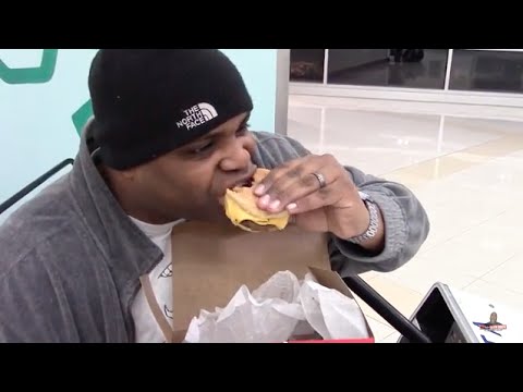 vlogs in spanish The Varsity via an Airport Transporter
